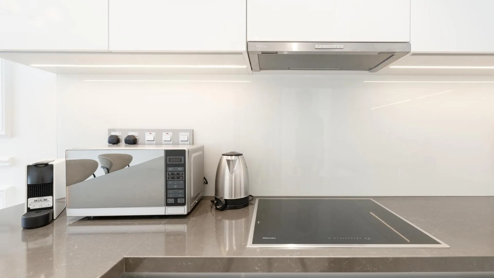 Dar Alsalam - Modern Comforts In Dubai District One Residence 29
